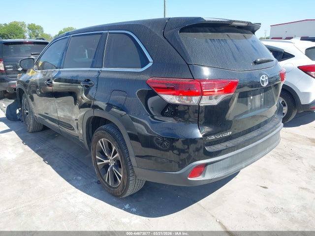 Toyota Highlander Le