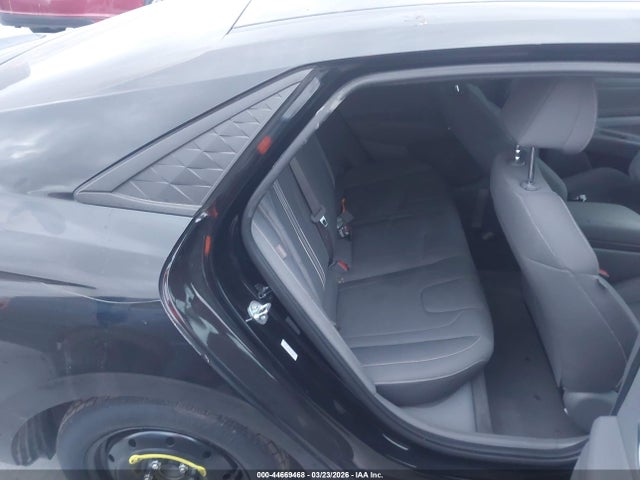 Hyundai ELANTRA Sel Sport