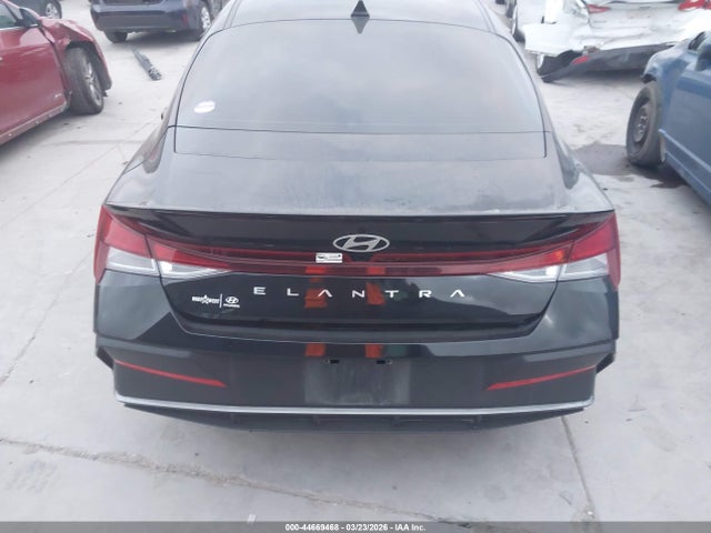 Hyundai ELANTRA Sel Sport