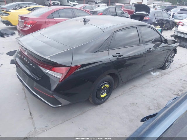 Hyundai ELANTRA Sel Sport