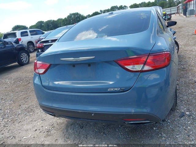 Chrysler 200 S