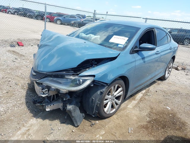 Chrysler 200 S