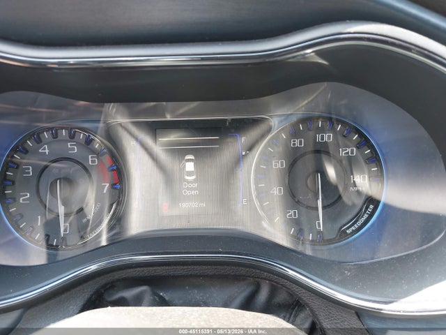 Chrysler 200 S