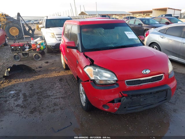 Salvage Kia Soul Image