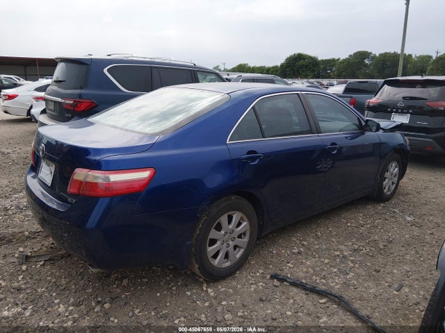 Toyota Camry Xle V6