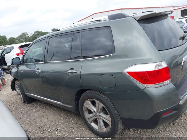 Toyota Highlander Limited V6