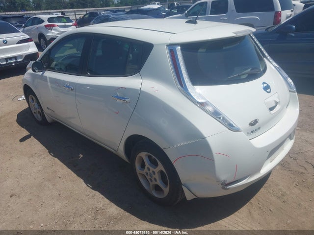 Nissan LEAF S