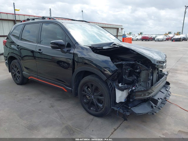 Salvage Subaru Forester Image