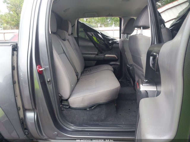 Toyota Tacoma Sr5 V6
