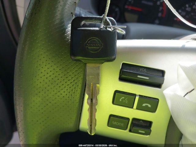 Nissan Frontier Sv
