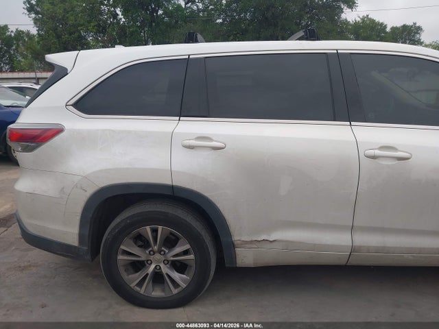 Toyota Highlander Le Plus V6
