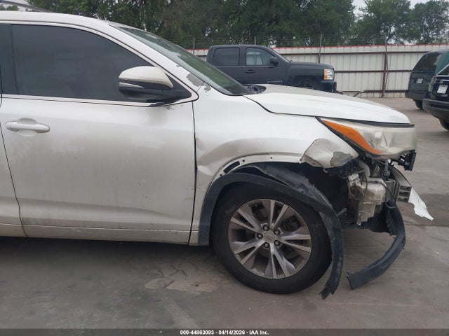 Toyota Highlander Le Plus V6