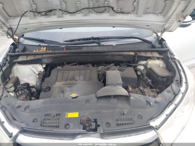 Toyota Highlander Le Plus V6