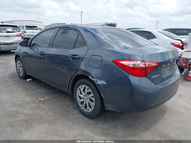 Toyota Corolla Le