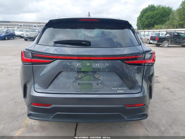 Lexus NX Premium