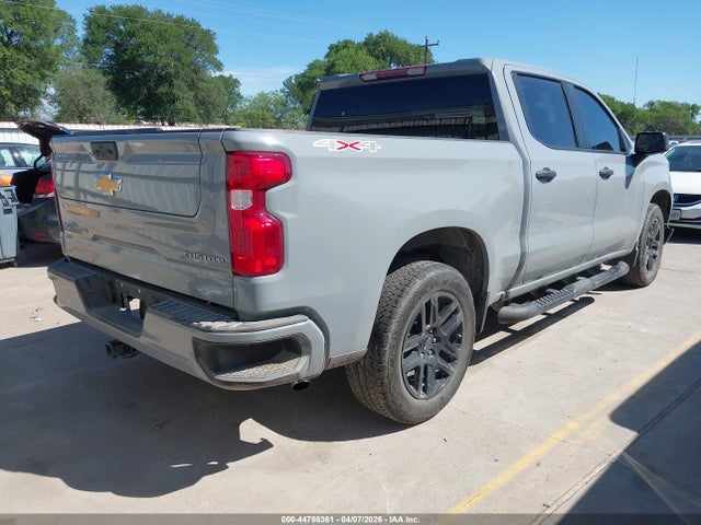 Chevrolet Silverado 1500 4wd  Short Bed Custom