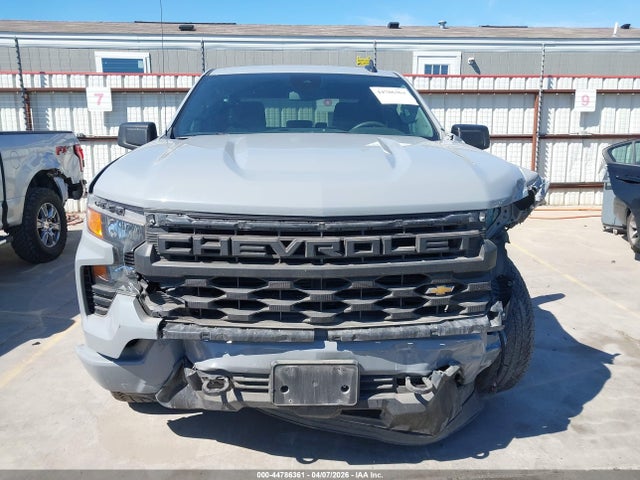 Chevrolet Silverado 1500 4wd  Short Bed Custom