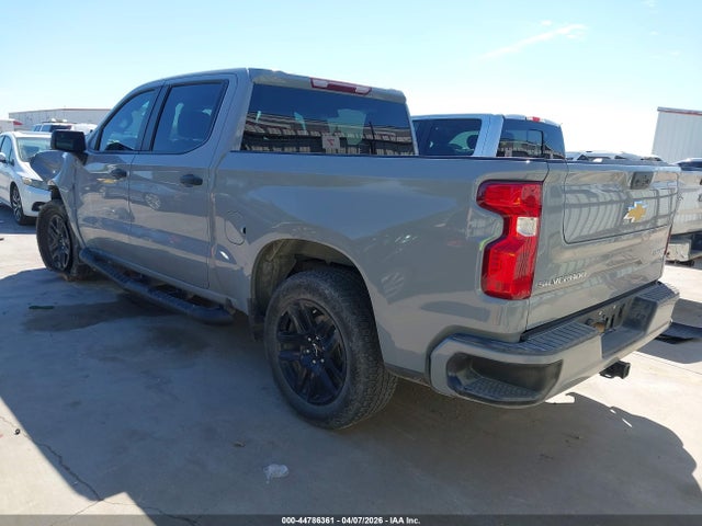 Chevrolet Silverado 1500 4wd  Short Bed Custom