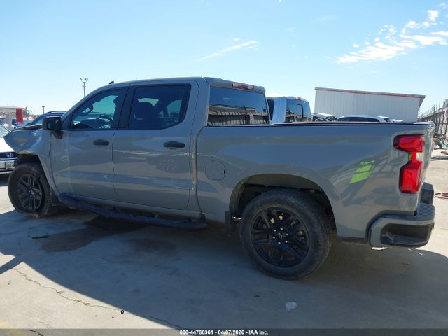 Chevrolet Silverado 1500 4wd  Short Bed Custom
