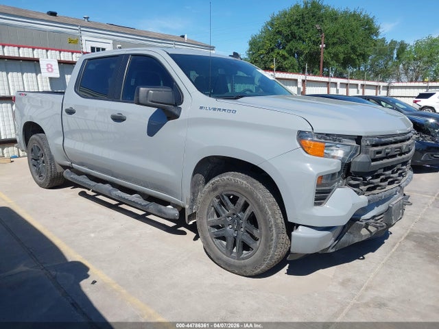 Salvage Chevrolet Silverado 1500 Image