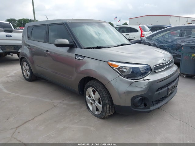 Salvage Kia Soul Image
