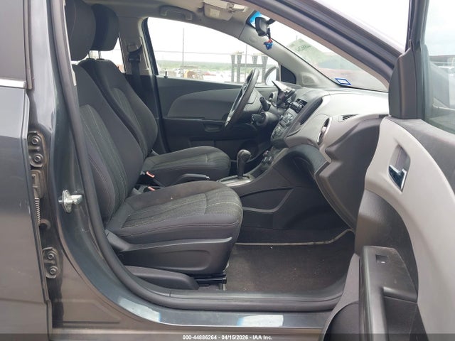 Chevrolet Sonic 2lt