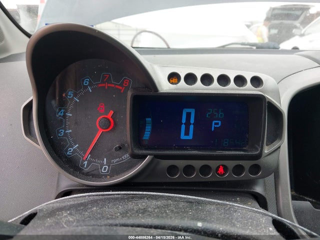 Chevrolet Sonic 2lt