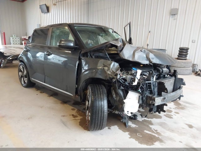 Salvage Kia Soul Image