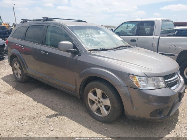 Salvage Dodge Journey Image