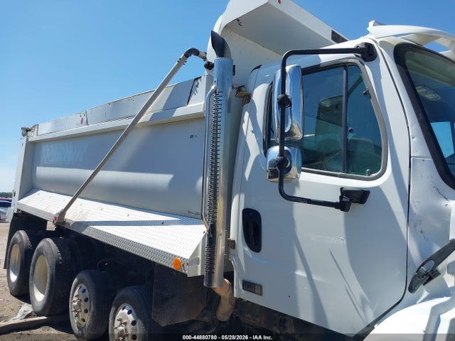Freightliner 108sd