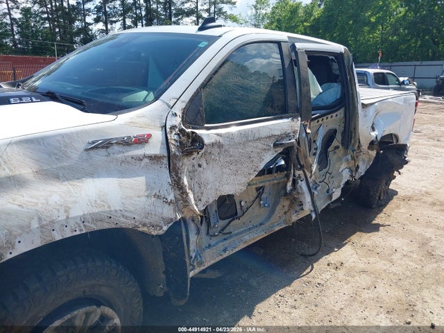 Chevrolet Silverado 1500 4wd  Short Bed Zr2