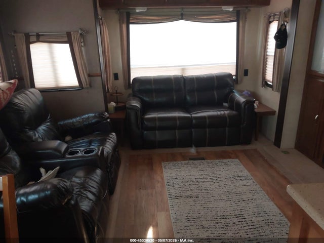 Forest River Wildwood M337bar