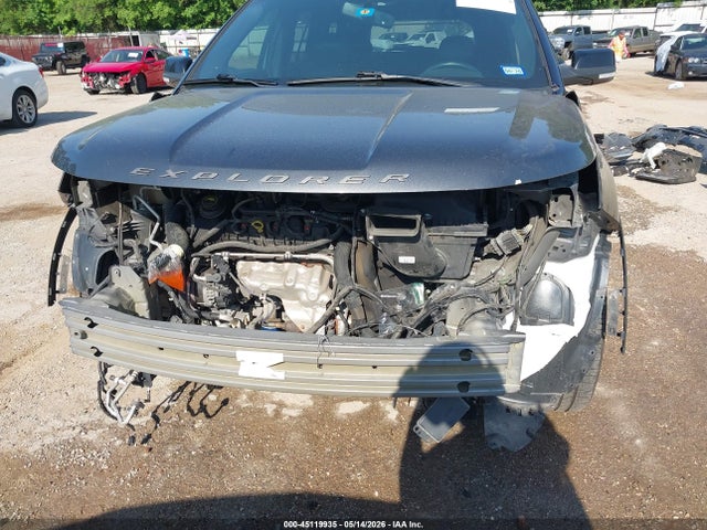 Ford Explorer Sport