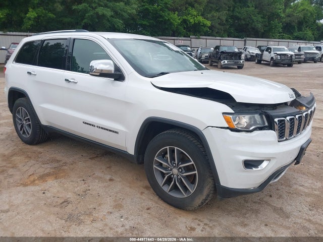 Salvage Jeep Grand Cherokee Image