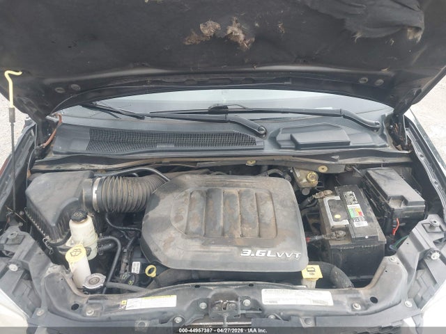 Dodge Grand Caravan Crew
