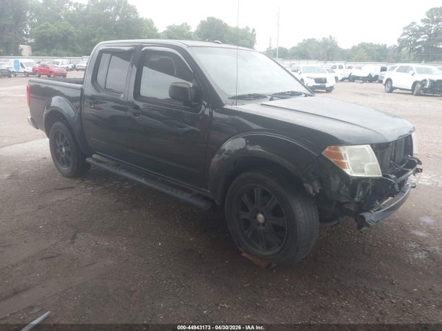 Salvage Nissan Frontier Image