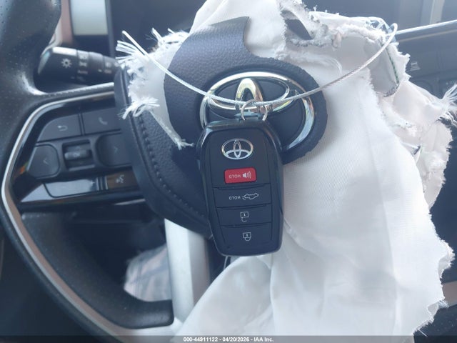 Toyota Tundra Sr5