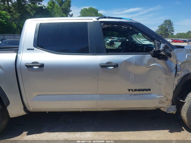 Toyota Tundra Sr5