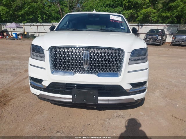 Lincoln Navigator Reserve L