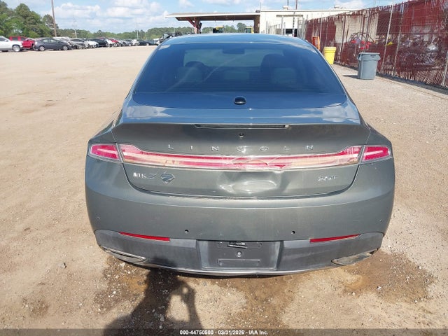 Lincoln MKZ Reserve