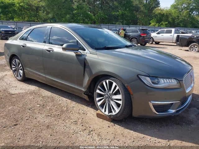 Salvage Lincoln MKZ Image