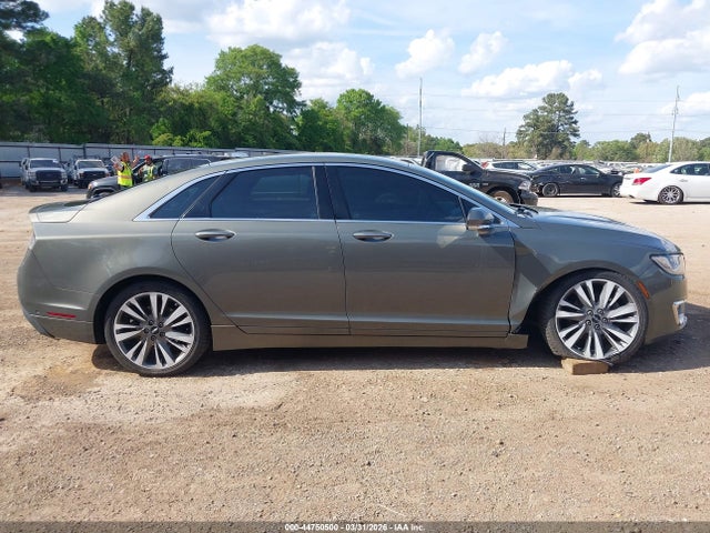 Lincoln MKZ Reserve