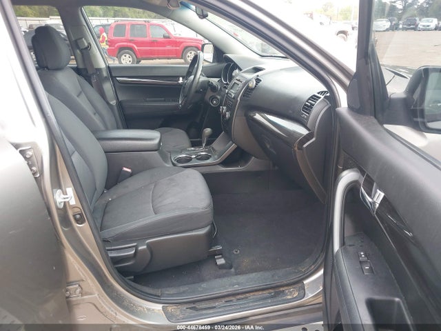 Kia Sorento Lx V6