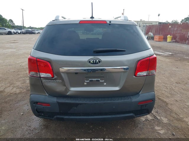 Kia Sorento Lx V6