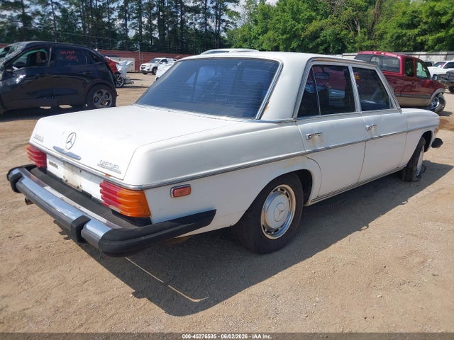 Mercedes-Benz 300