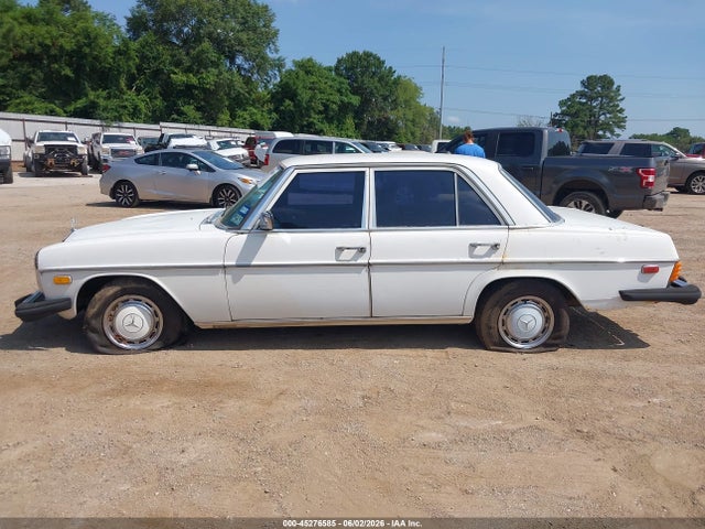 Mercedes-Benz 300
