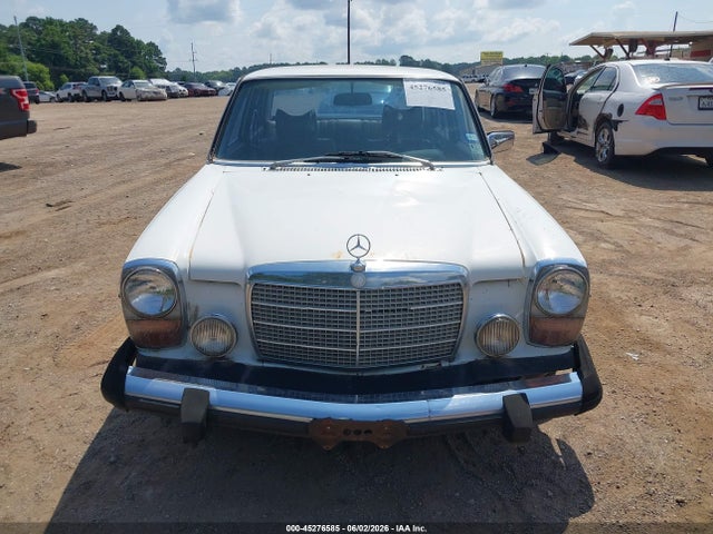 Mercedes-Benz 300