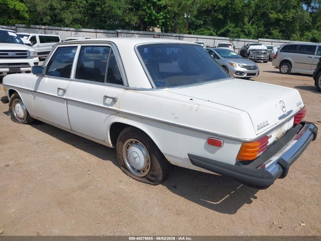 Mercedes-Benz 300