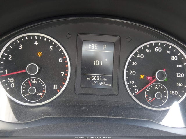 Volkswagen Tiguan S