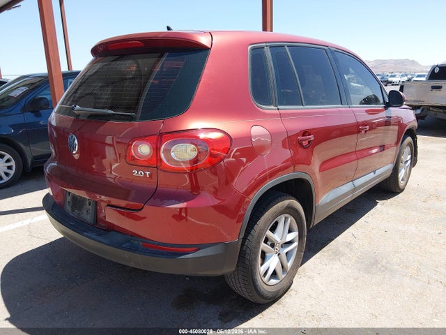 Volkswagen Tiguan S